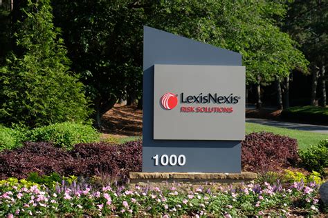 LexisNexis acquires mobile, handheld software firm